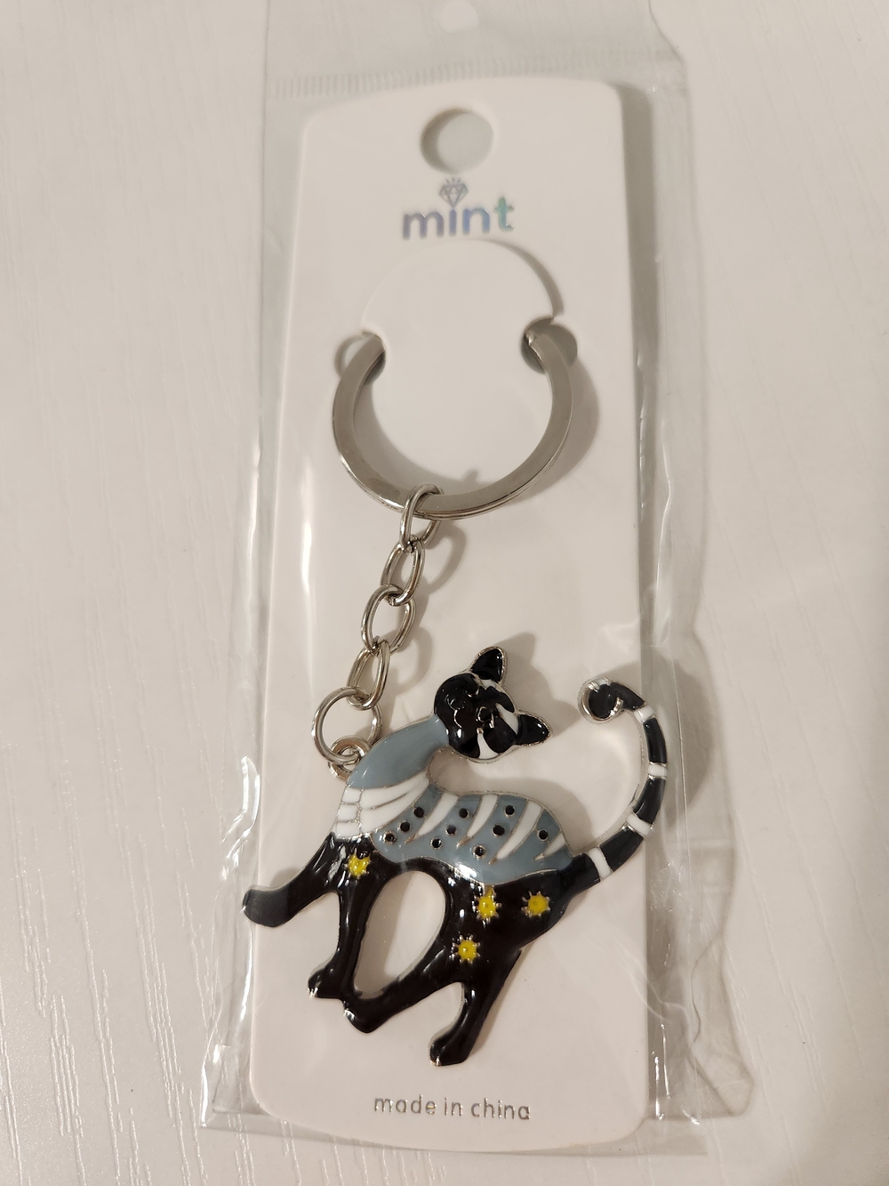 Mint Enamel Silver Light And Dark Blue Cat Keychain